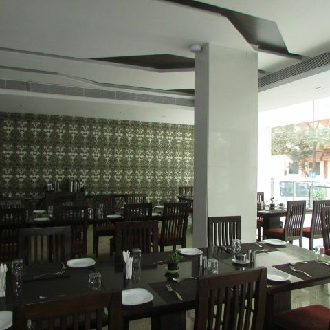 Lakshmi Hotel